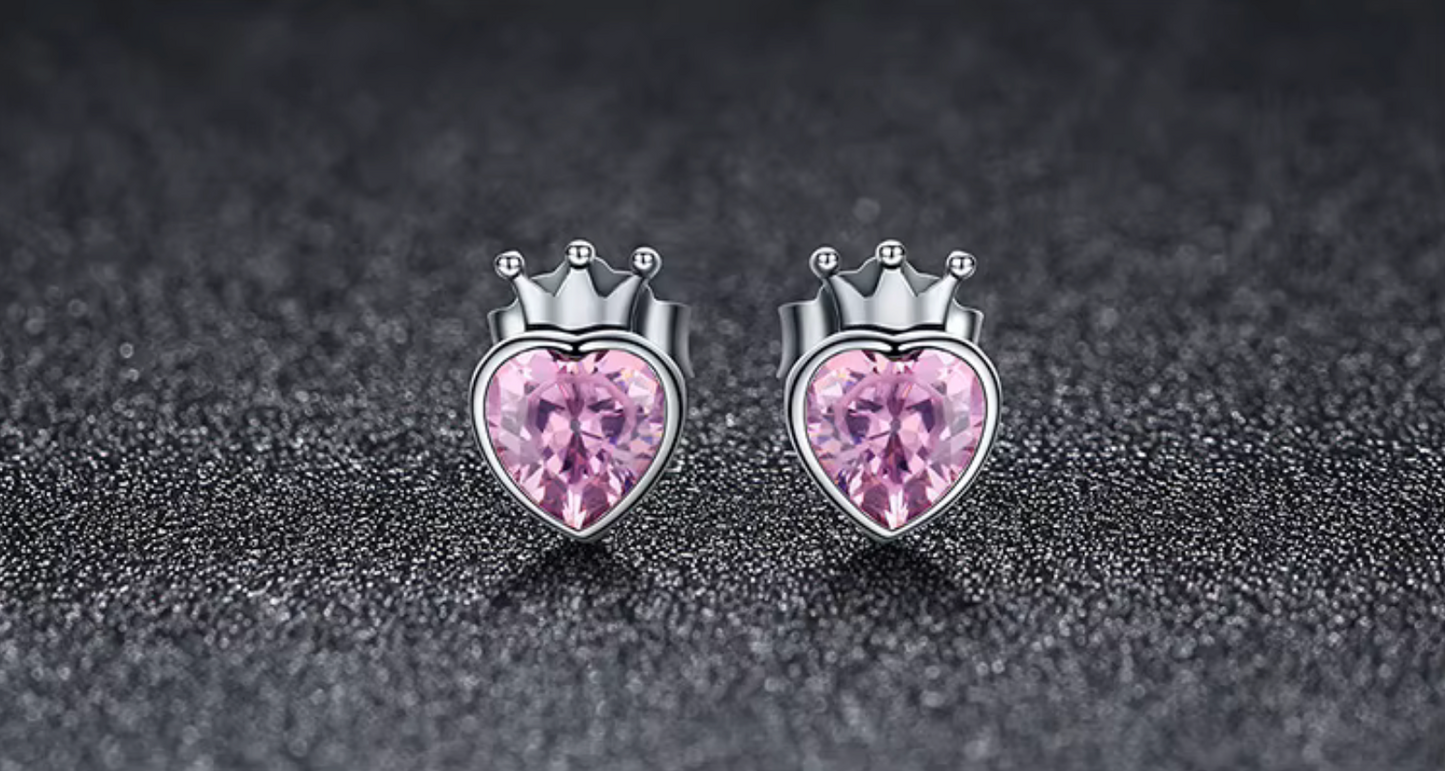 The Queen Heart Earrings